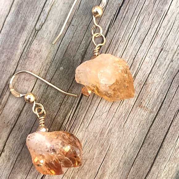 Brazilian Citrine Crystal. All 14 k Gold filled - Picture 4 of 7